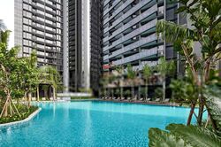 Commonwealth Towers (D3), Condominium #409995941